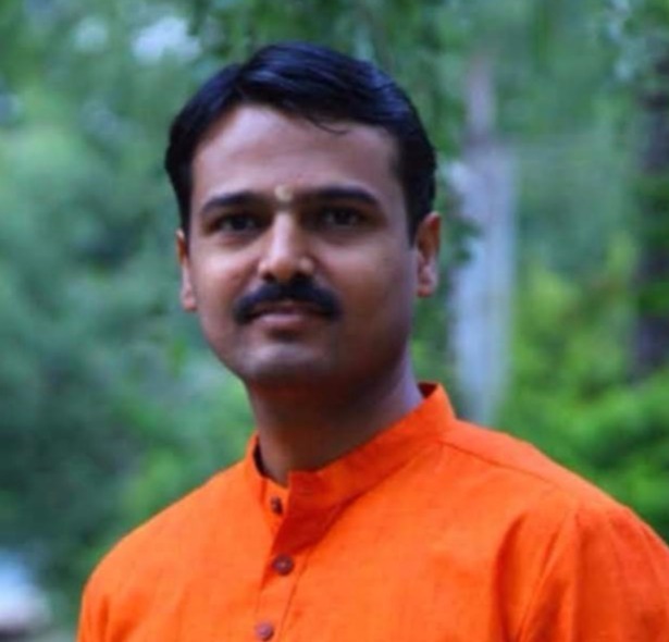Dr Deepak Hadagali